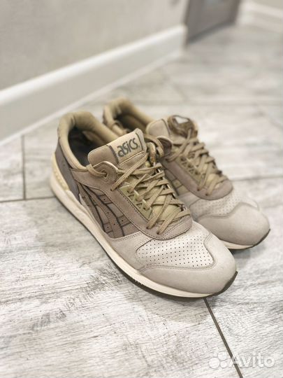 Кроссовки asics мужские 45