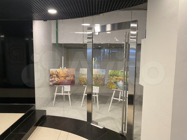 Продам торговое помещение, 184.3 м²