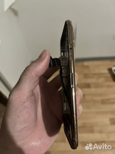 iPhone 10 xs телефоны