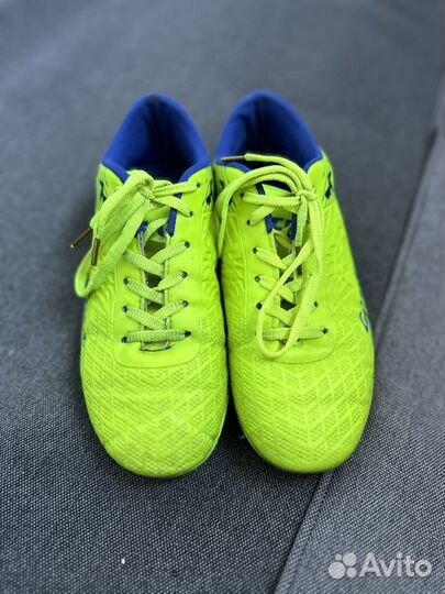 Футбольные бутсы 37 размер