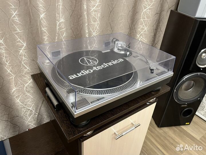 Проигрыватель винила Audio Technica AT-LP 120 USB