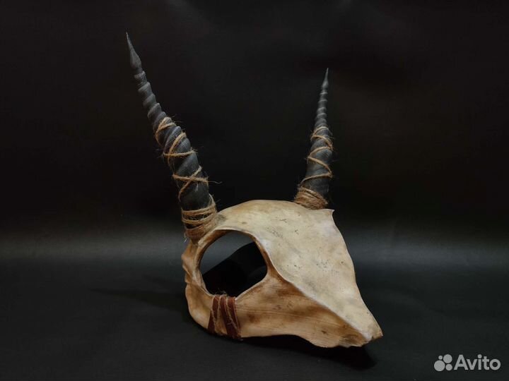 Маска шаманский череп