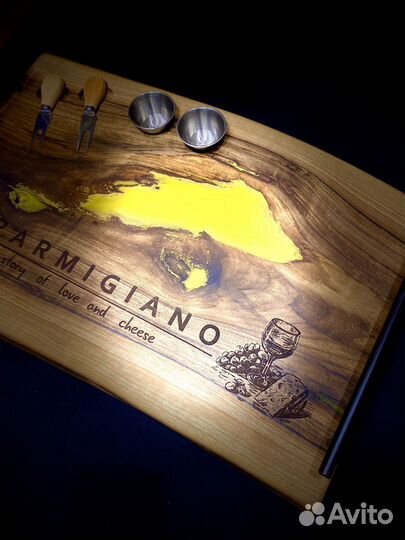 Подарочный поднос из массива дуба