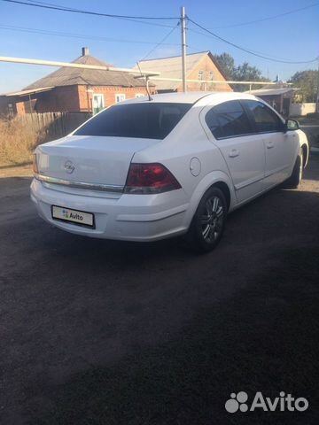 Opel Astra 1.8 AT, 2011, 126 000 км