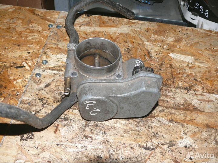 Дроссель Opel Vectra C2003 г 1.8 л Z18XE