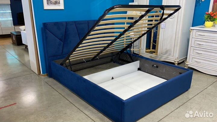 Кровать двуспальная «Вена - 4»