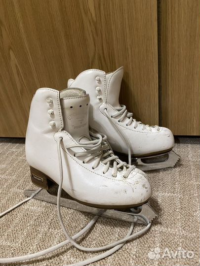 Коньки для фигурного катания risport