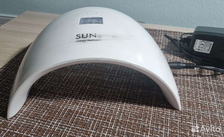 Уф лампа для ногтей