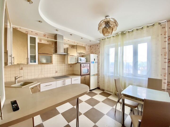 2-к. квартира, 72,6 м², 7/16 эт.