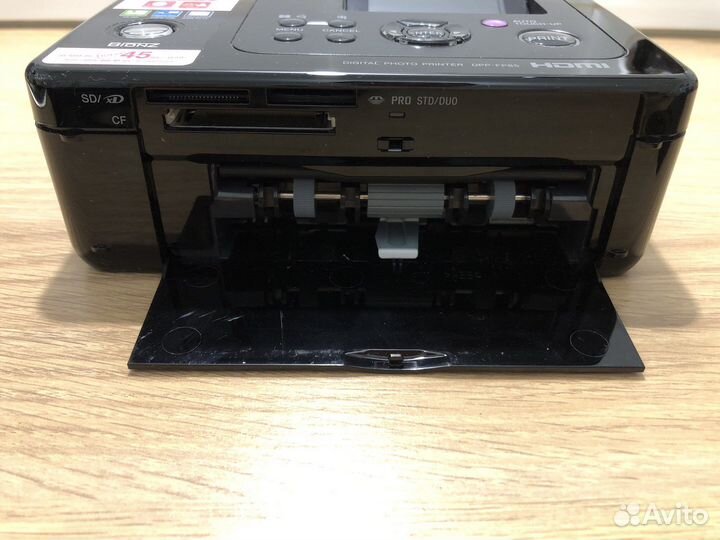 Фотопринтер Sony DPP-FP85 компактный