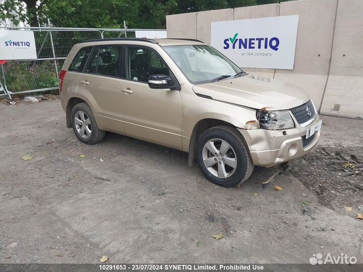 В разборе Suzuki Grand Vitara 2.4 2008-2012