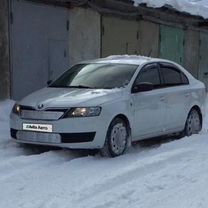 Skoda Rapid 1.6 AT, 2015, 65 000 км, с пробегом, цена 1 350 000 руб.