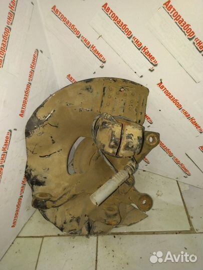 Кулак поворотный передний правый BMW E46 М43 1.9л