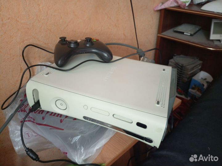 Xbox 360 шт