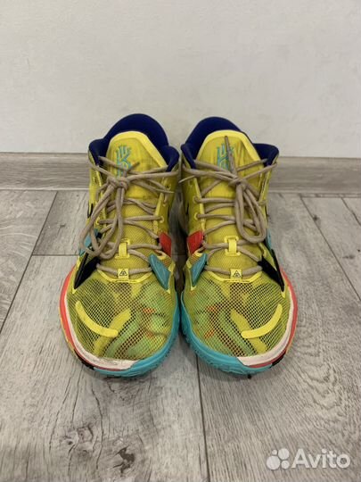 Nike Kyrie 7 1 World 1