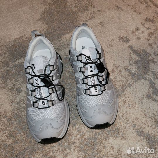 Кросовки женские