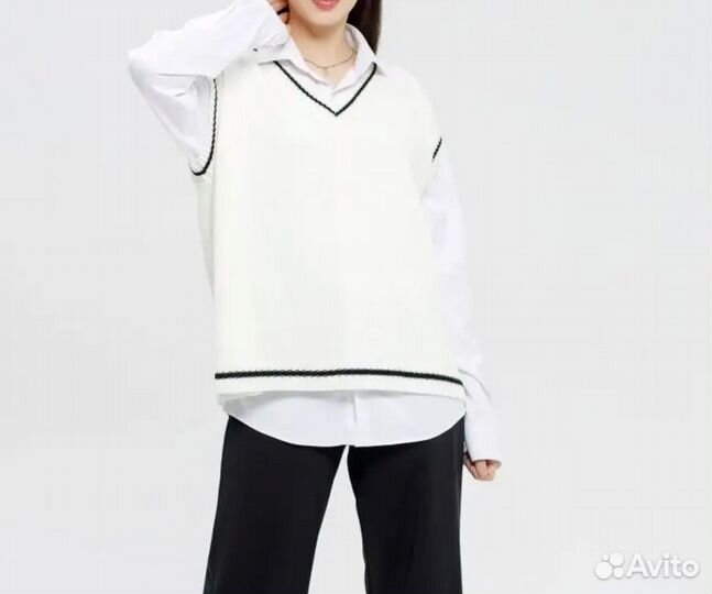 Жилет вязаный подростку белый оверсайз 42-50