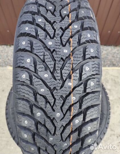 Nokian Tyres Hakkapeliitta 9 245/40 R18 97T