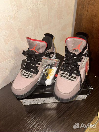 Кроссовки Nike Air Jordan 4 Retro Taupe Haze