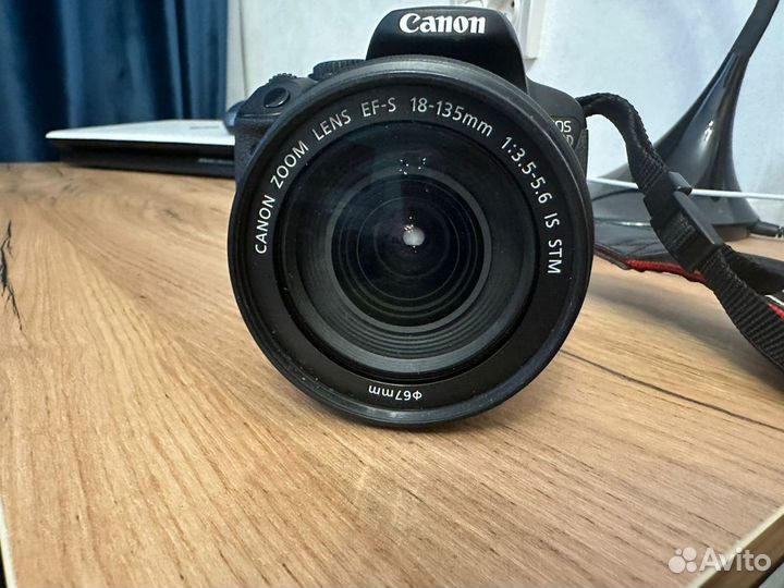 Зеркальный фотоаппарат canon 650d efs18-135