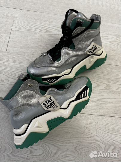 Кроссовки ботинки осень зима