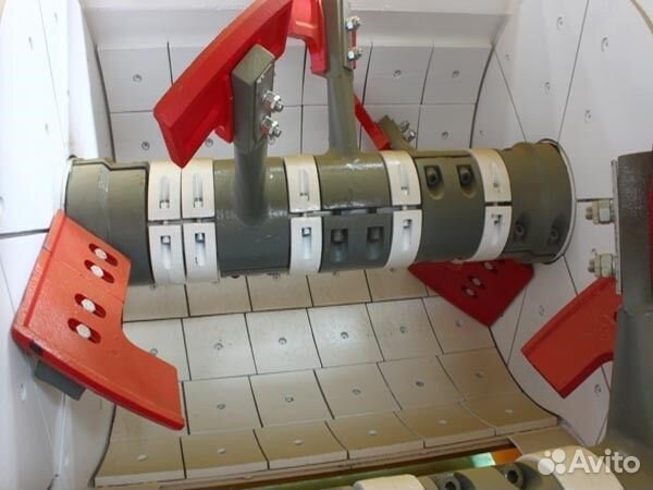 Броня, лопатки, скребки для бетоносмесителя