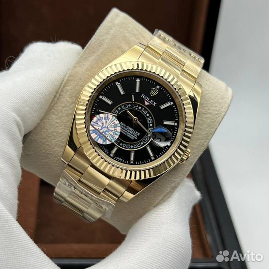 Часы Rolex Sky-Dweller