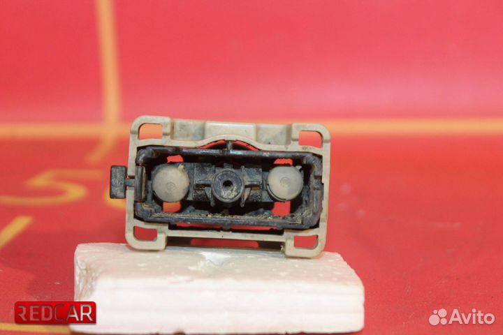 Форсунка омывателя фары прав Toyota Land Cruiser P