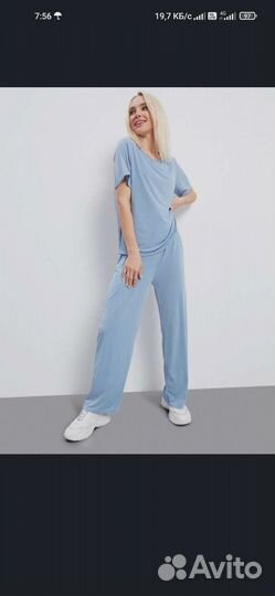 Комплект женской одежды