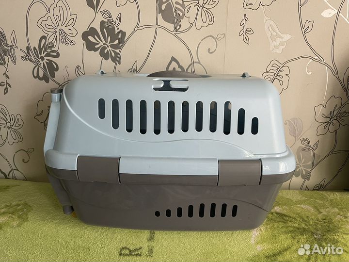 Переноска пластиковая для животных
