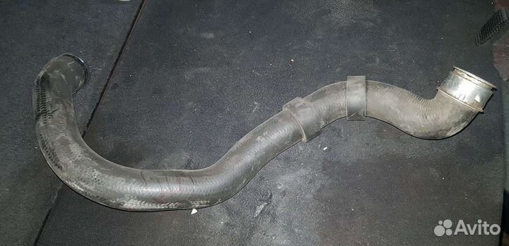 Патрубок радиатора mercedes w203