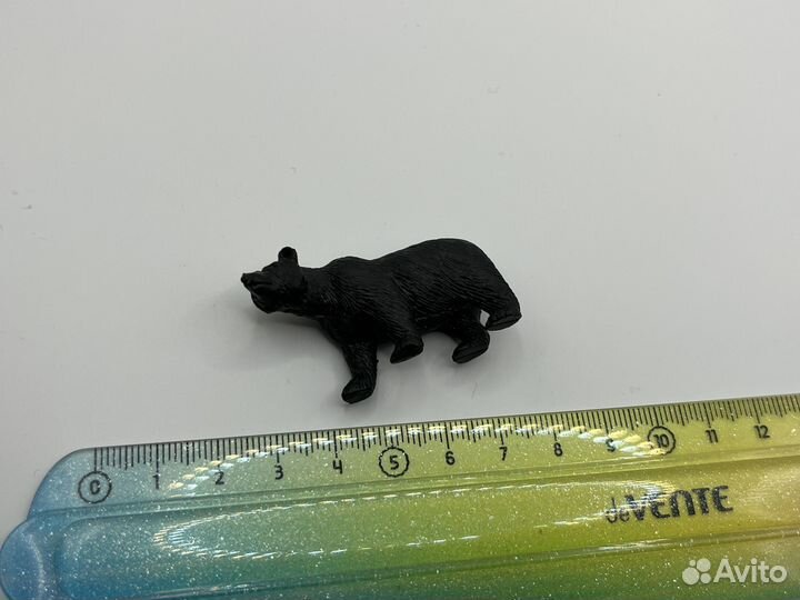 Фигурка медведь игрушка