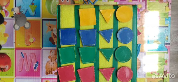 Развивающая игрушка куб