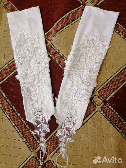 Перчатки свадебные