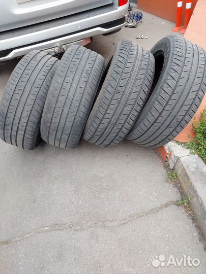 Dunlop Grandtrek PT2A 285/50 R20 112V