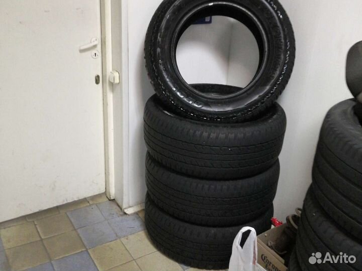 Yokohama Geolandar A/T G015 285/60 R18 116H