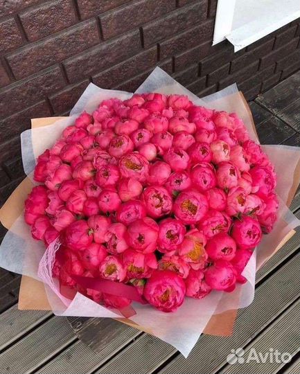 Живые цветы букеты пионы,букет пионов, доставка