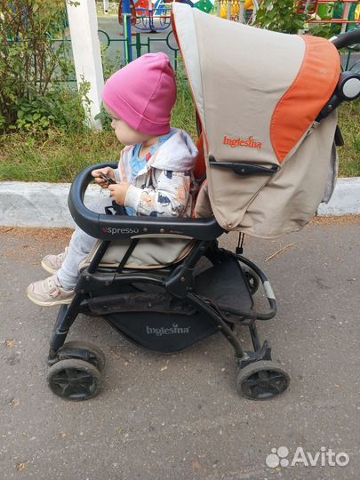 Прогулочная коляска