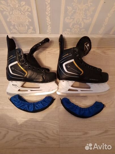 Коньки хоккейные