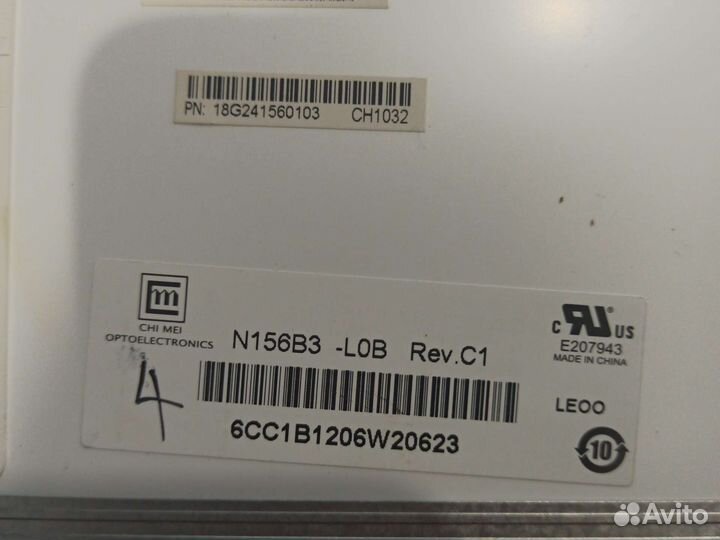 Матрица 15.6 ламповая 30 пин. много