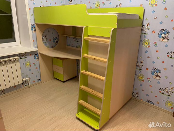 Детская кровать чердак 1800 х 800 с тумбой