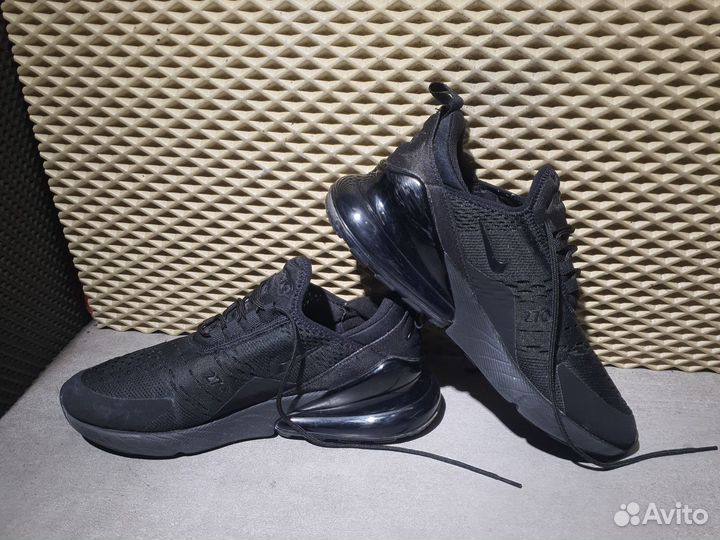 Кроссовки Nike оригинал 38