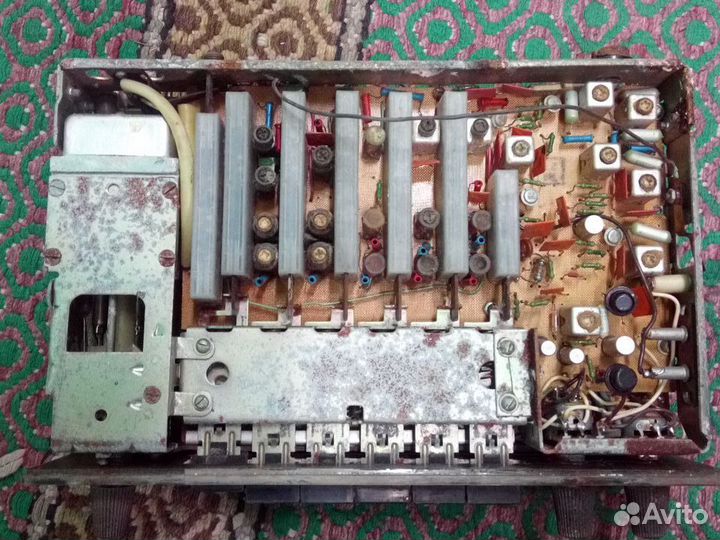 Автомобильное радио Урал