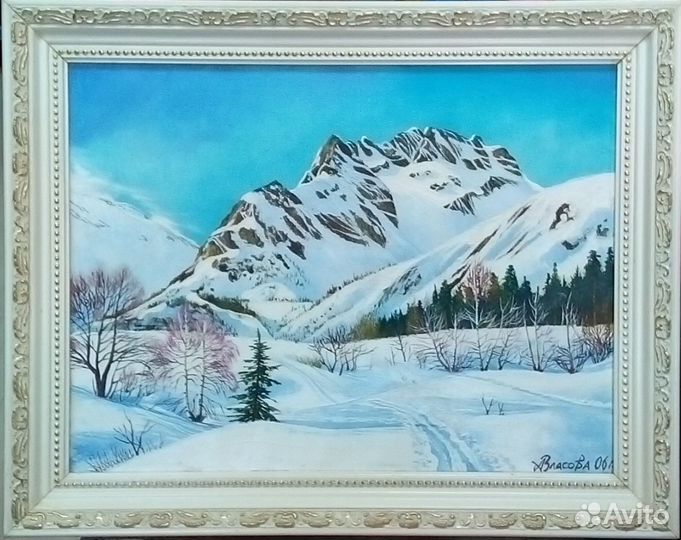 Зимний пейзаж. Домбай. Вершина Сулахат в марте