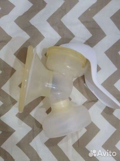 Молокоотсос avent ручной