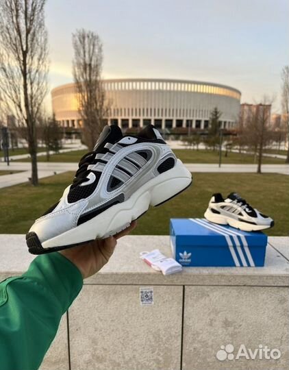 Кроссовки Adidas Ozmillen