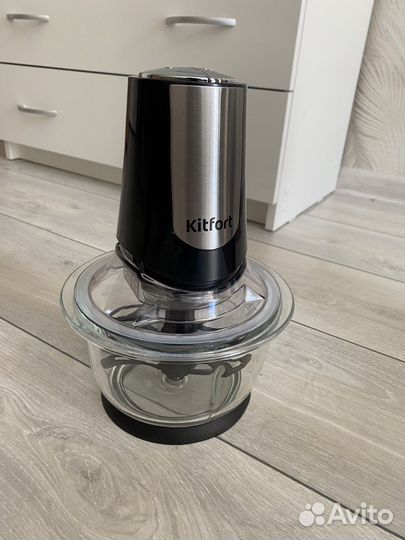 Измельчитель Kitfort KT-1390