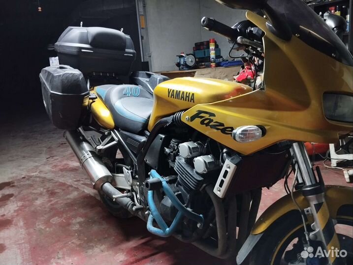Yamaha fzs 600