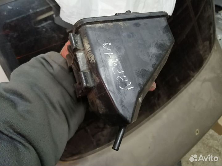 Абсорбер (фильтр угольный) Toyota Carina E I (1992