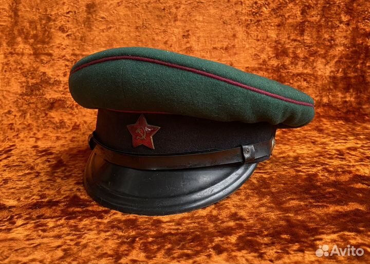 Фуражка офицера пв кгб